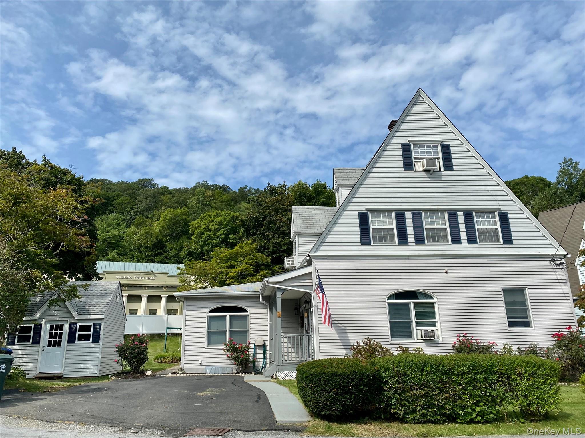 Tuxedo Park, NY 10987, USA property photo