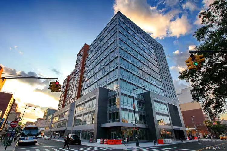 38-08 Union St # 11d, Flushing, NY 11354, USA property photo