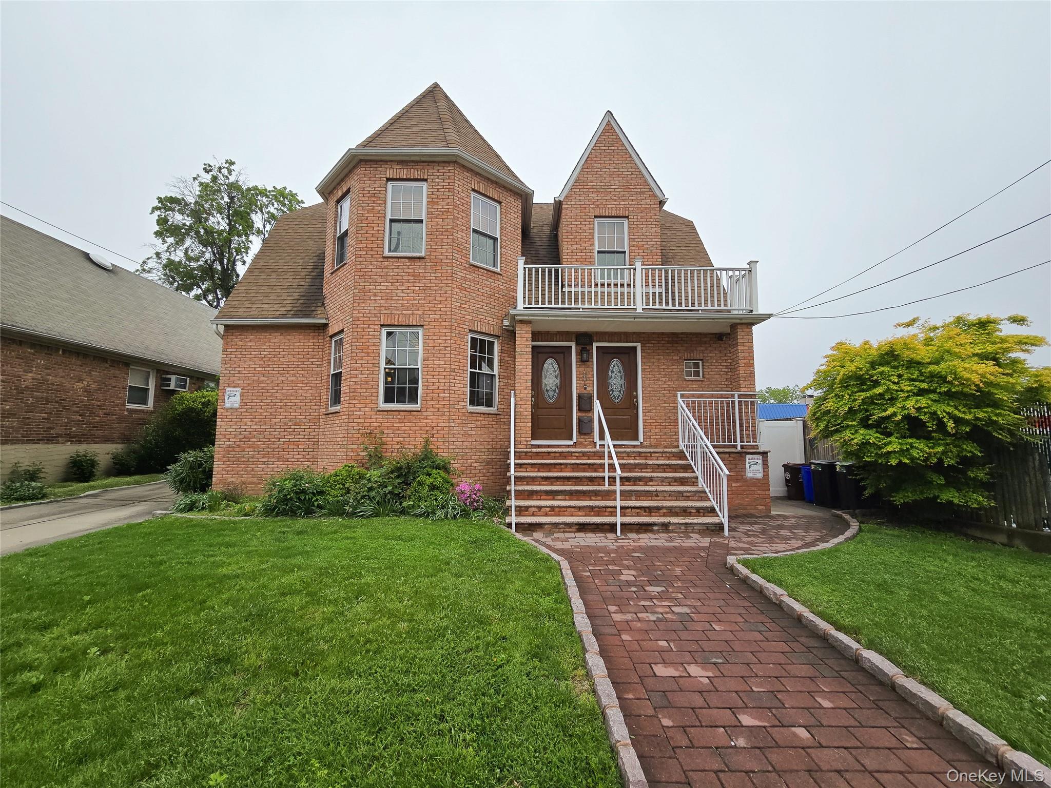 35-35 155th St, Flushing, NY 11354, USA property photo
