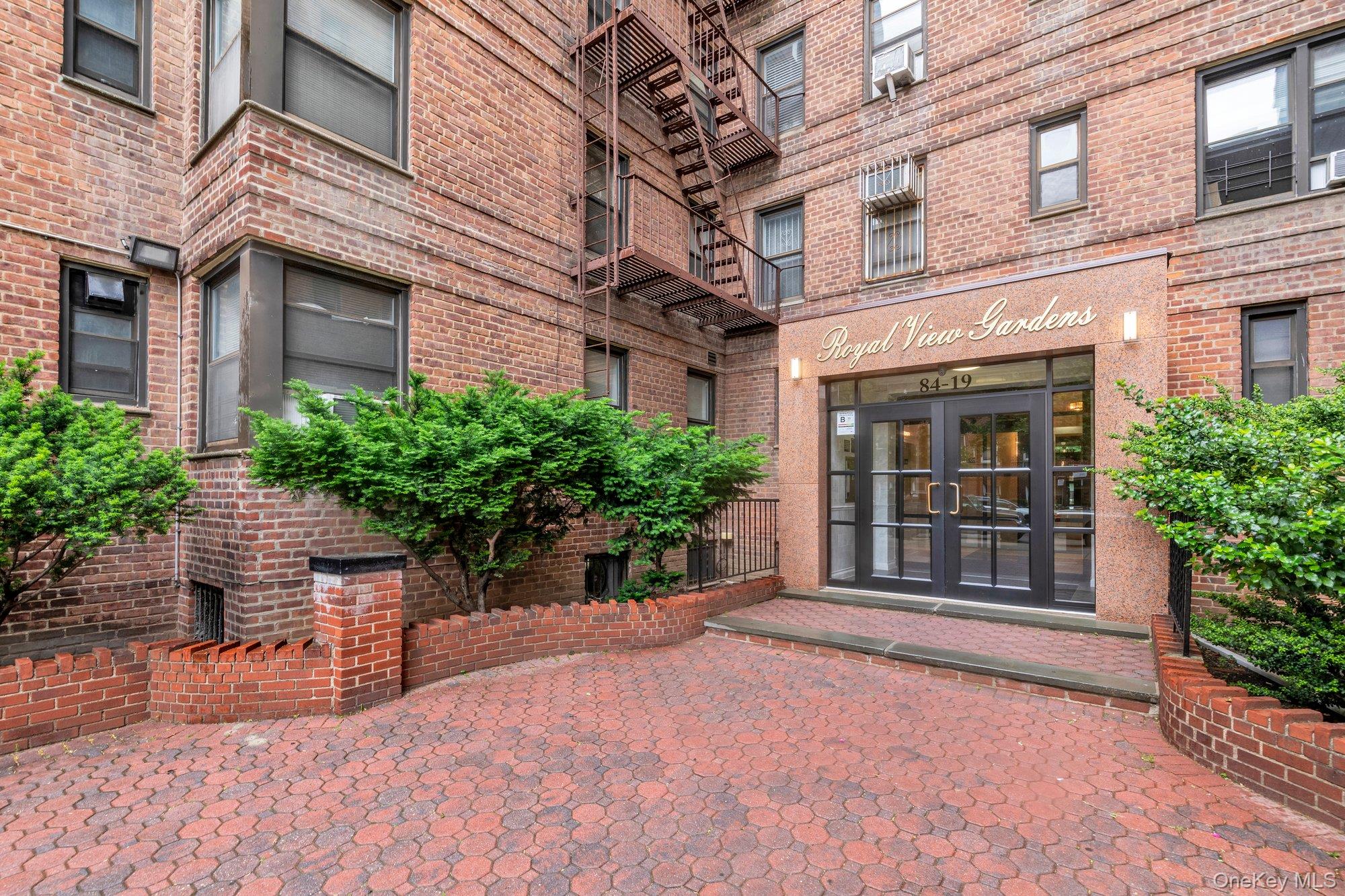 84-19 51st Ave, Elmhurst, NY 11373, USA property photo