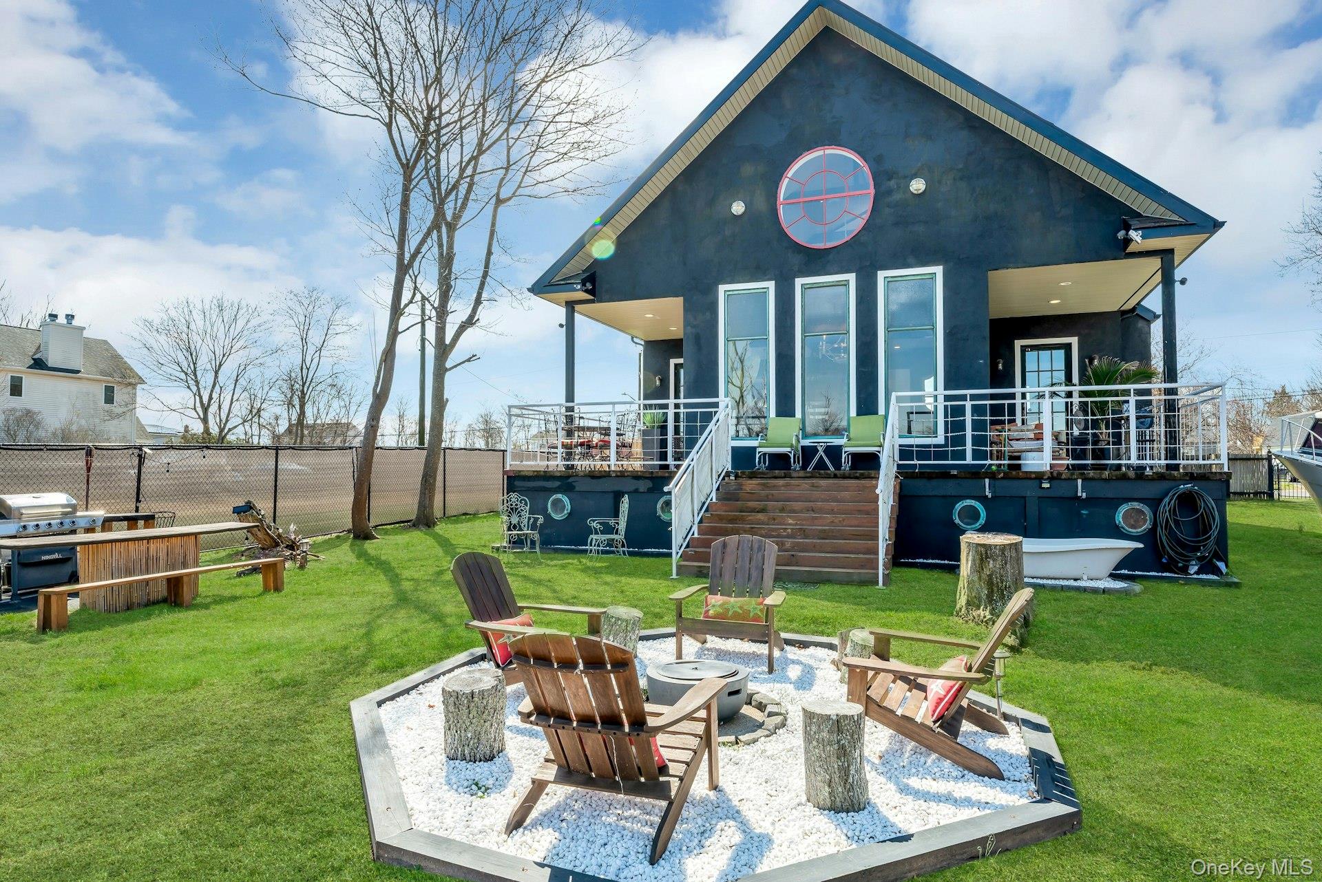23 Wavecrest Dr, Mastic Beach, NY 11951, USA property photo