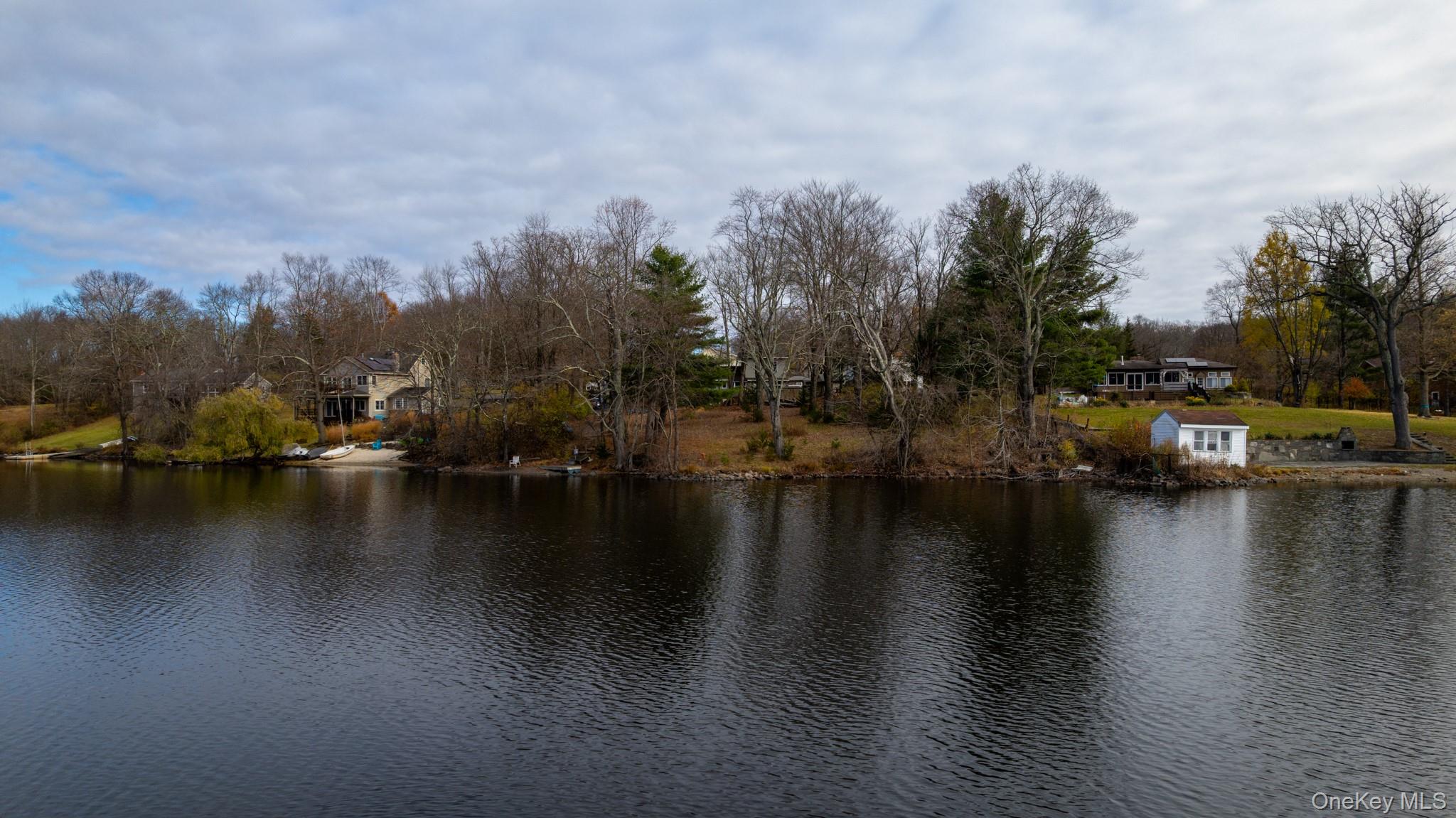 304 Round Lake Terrace, Monroe, NY 10950, USA property photo