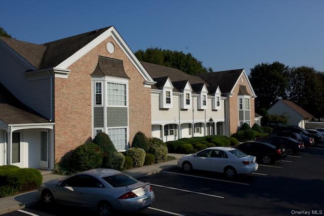 1 Sylvan Ln, Port Jefferson Station, NY 11776, USA property photo