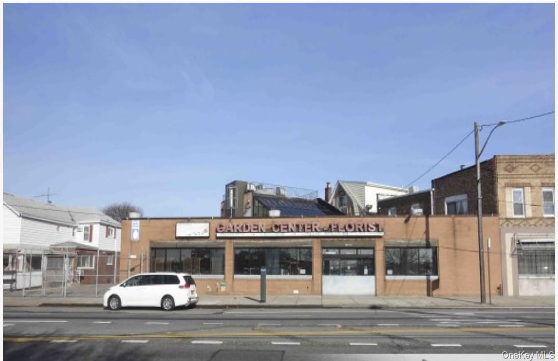 109-09 Rockaway Blvd, Jamaica, NY 11420, USA property photo