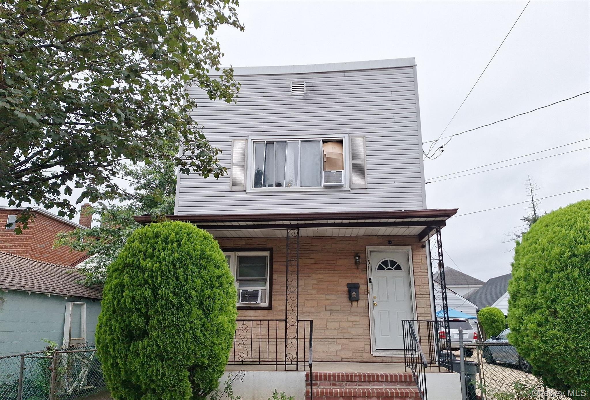 151 Lincoln Ave, Mineola, NY 11501, USA property photo