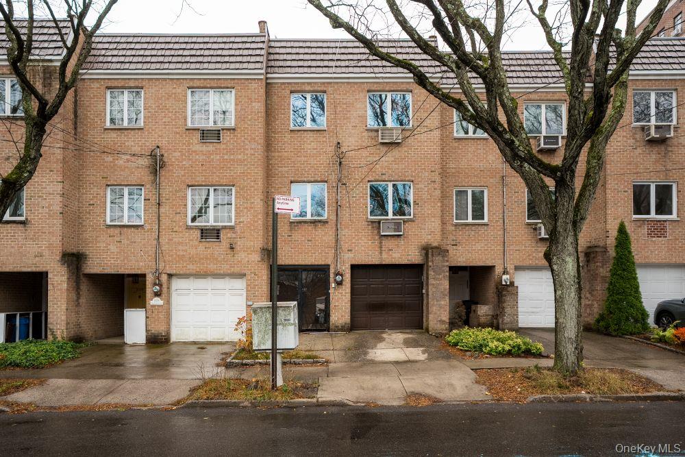 3056 Independence Ave, Bronx, NY 10463, USA property photo