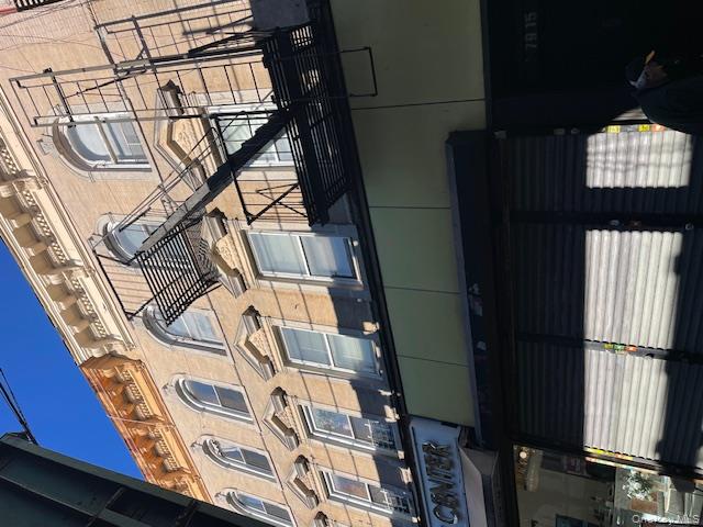 79-15 Jamaica Ave, Jamaica, NY 11421, USA property photo