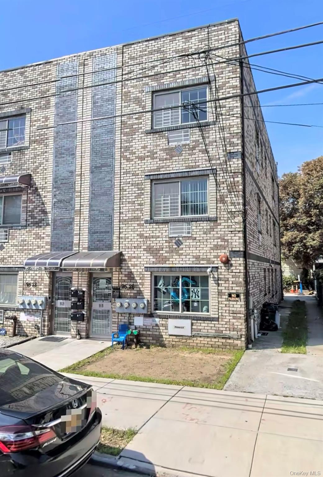 95-26 90th St, Ozone Park, NY 11416, USA property photo
