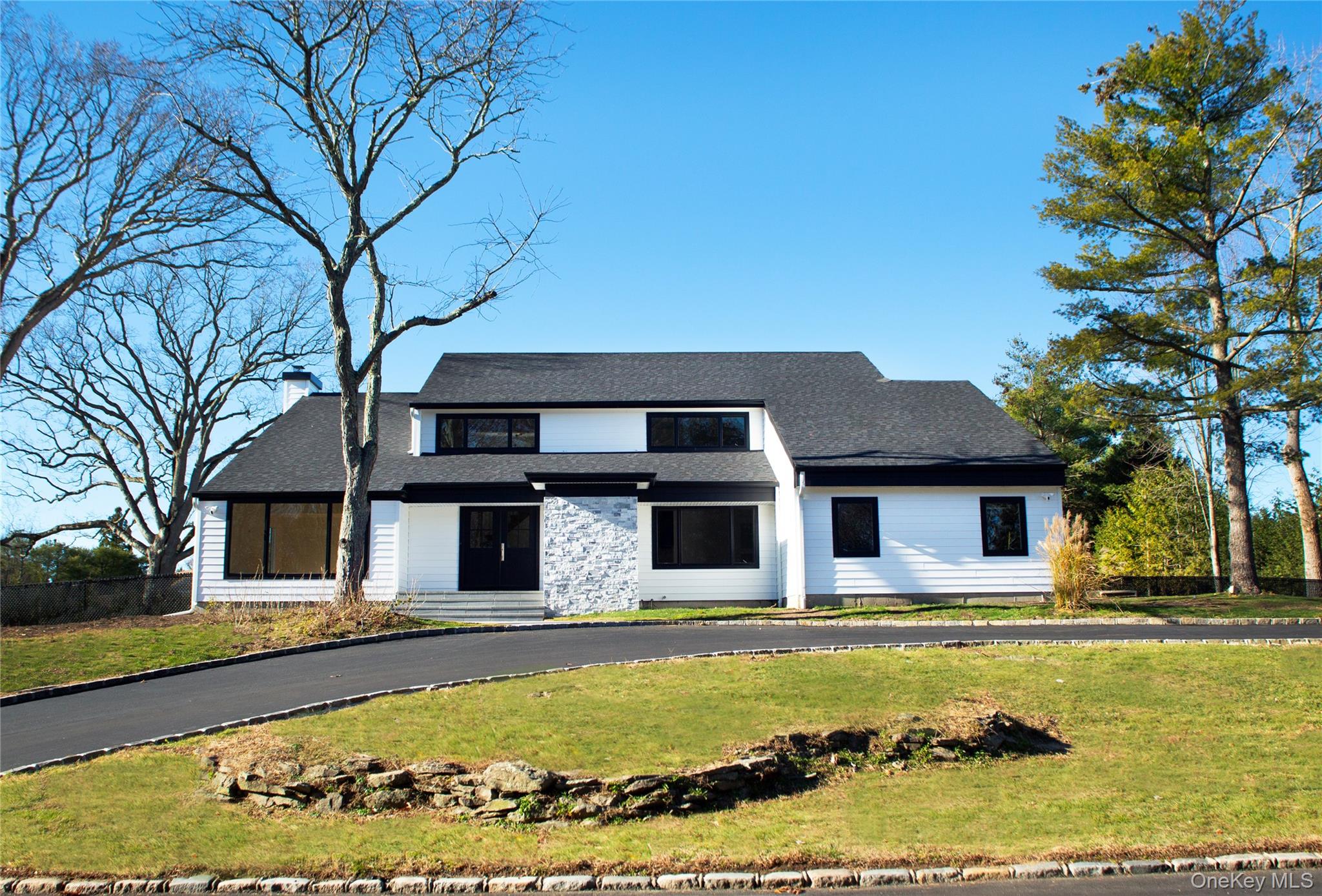 6 Clearmeadow Ln, Woodbury, NY 11797, USA property photo