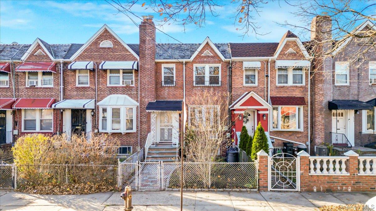 4309 Edson Ave, Bronx, NY 10466, USA property photo