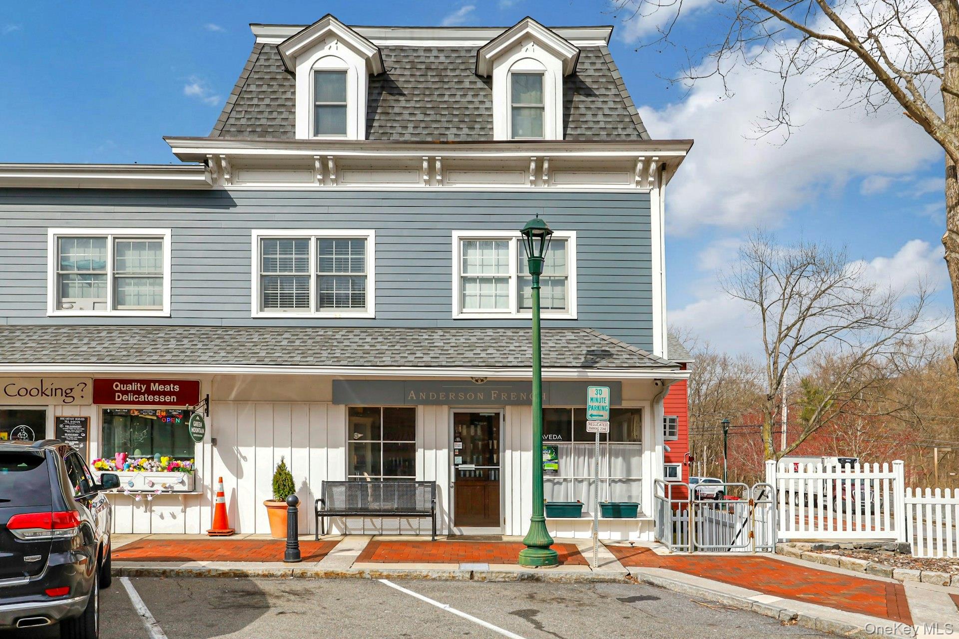 14 Front St, Mahopac, NY 10541, USA property photo