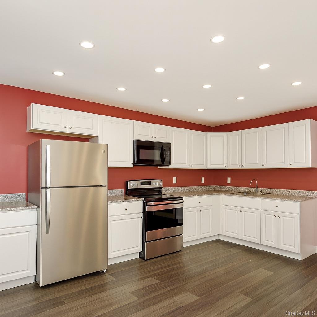 420 Broadway, Monticello, NY 12701, USA property photo