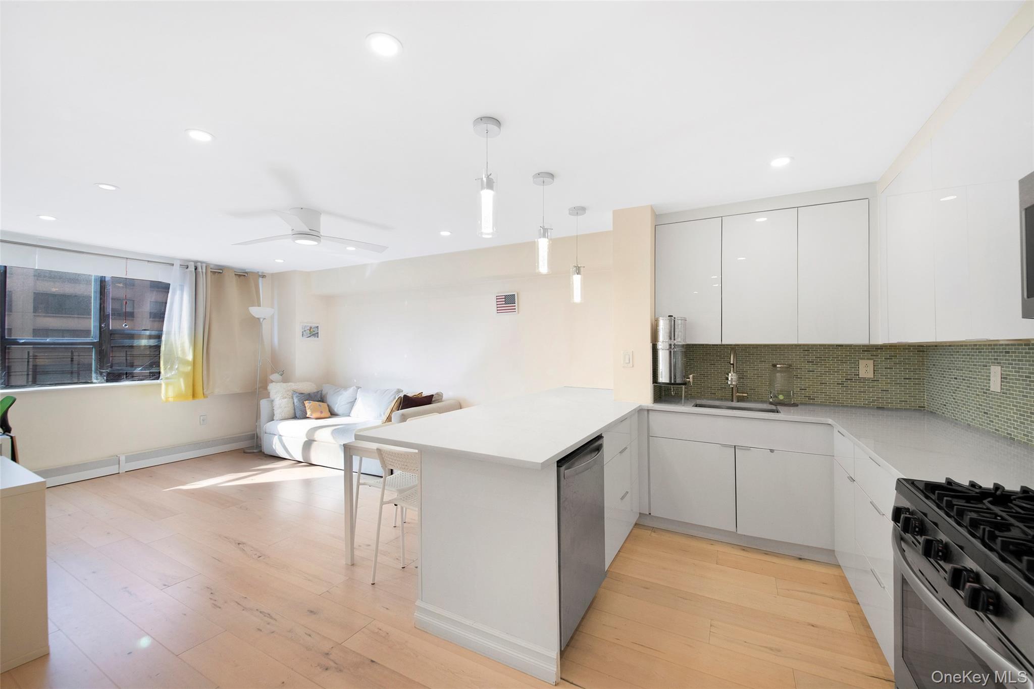 301 Cathedral Pkwy, New York, NY 10026, USA property photo