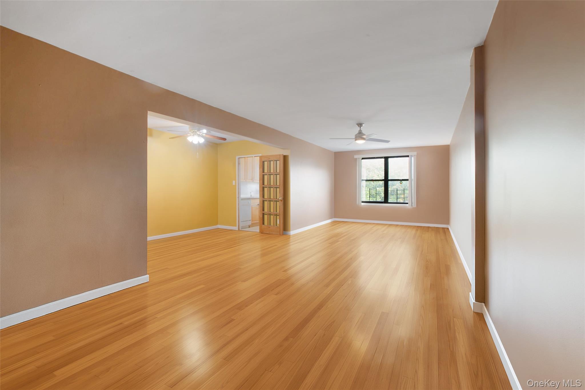 224-24 Union Tpke, Queens Village, NY 11427, USA property photo