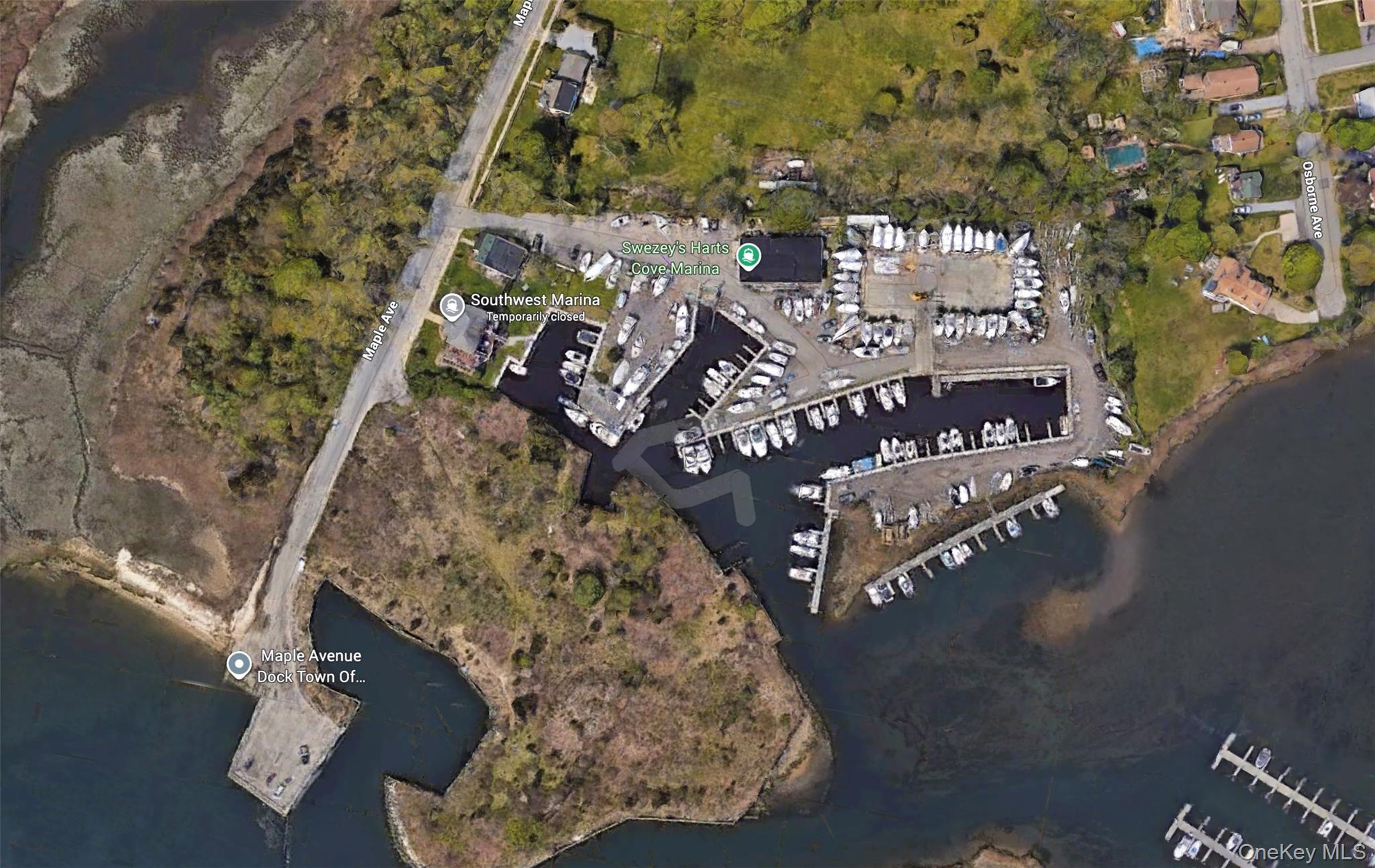 29 Maple Ave, East Moriches, NY 11940, USA property photo