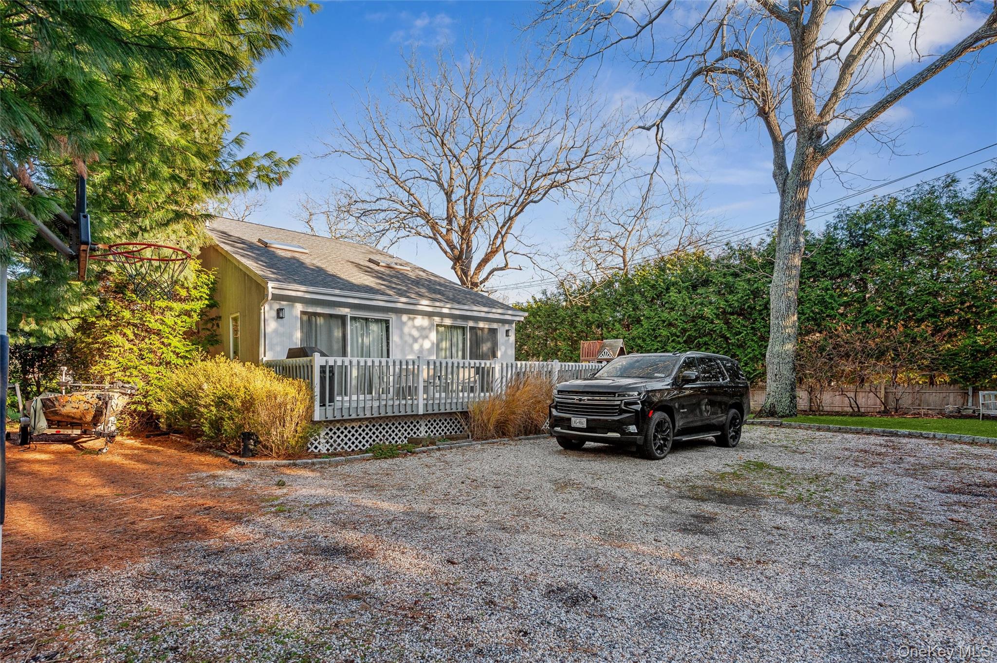 6 Shore Rd, Southampton, NY 11968, USA property photo
