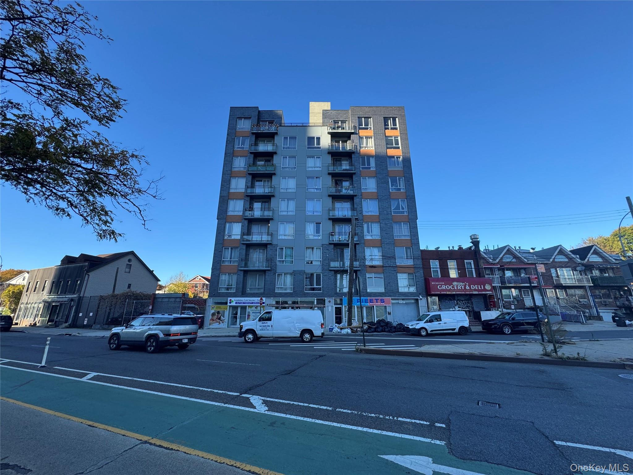 70-09 45th Ave, Flushing, NY 11377, USA property photo