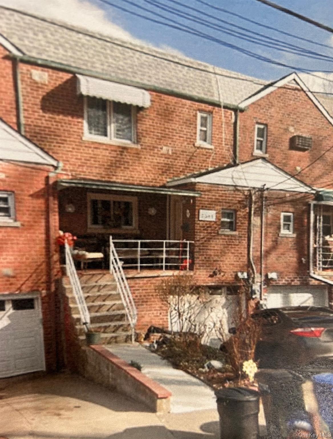 2544 Fish Ave, Bronx, NY 10469, USA property photo