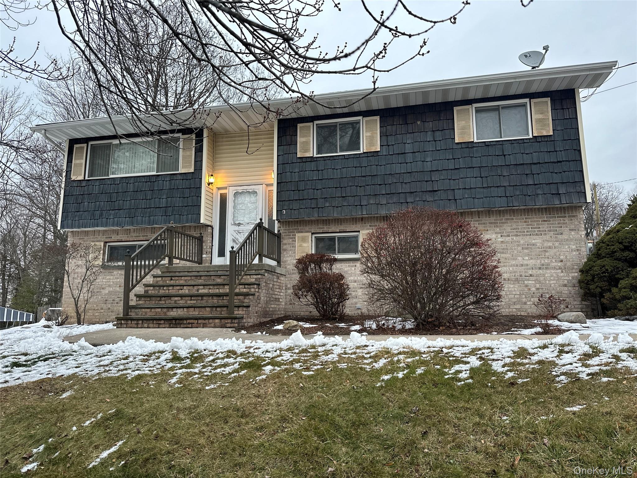 33 Dallas Dr, Monroe, NY 10950, USA property photo