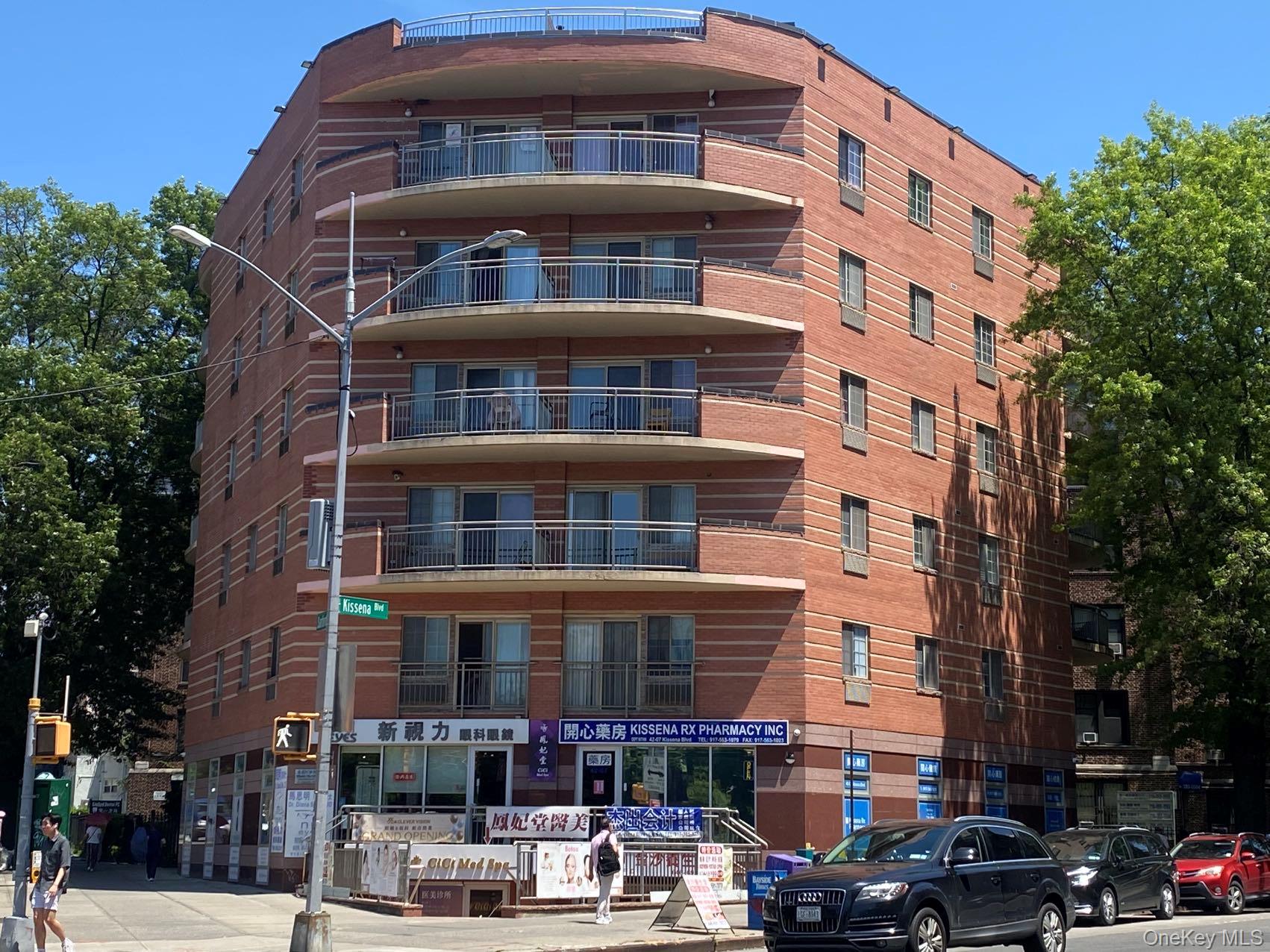 42-07 Kissena Blvd, Flushing, NY 11355, USA property photo