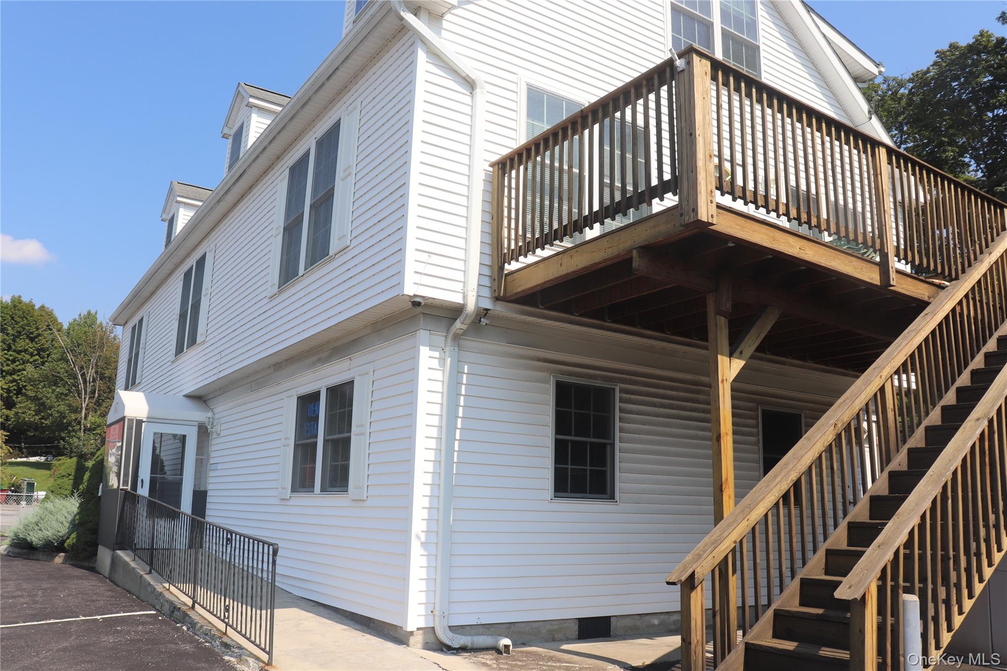 1671 US-6, Carmel Hamlet, NY 10512, USA property photo