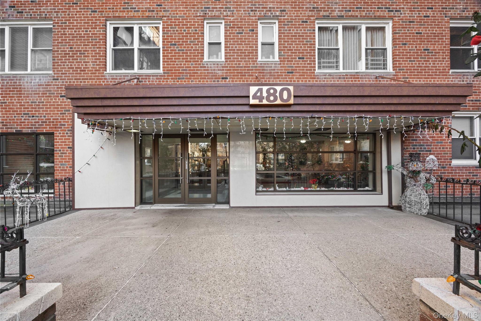 480 Riverdale Ave, Yonkers, NY 10705, USA property photo