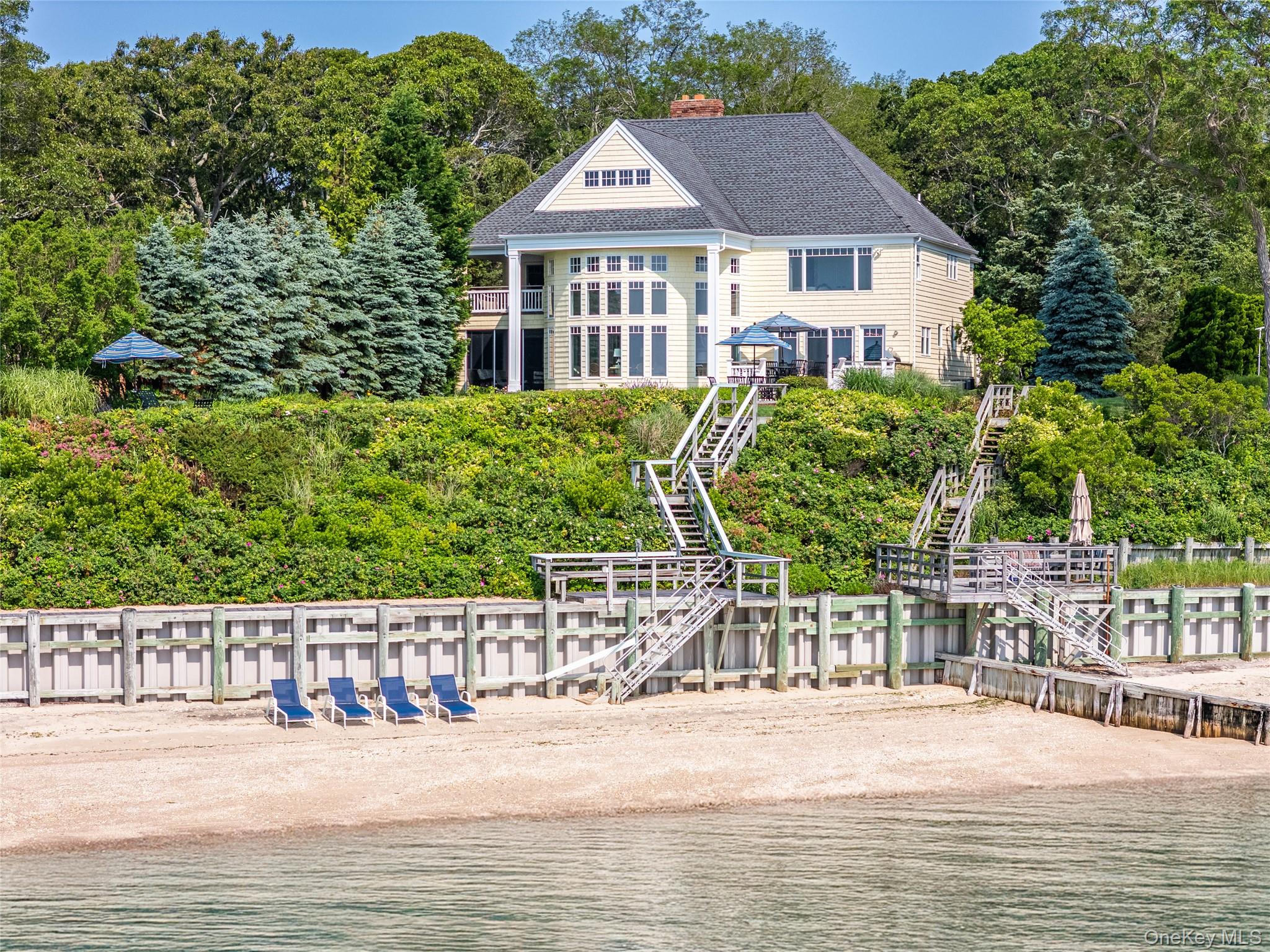 4510 Peconic Bay Blvd, Laurel, NY 11948, USA property photo