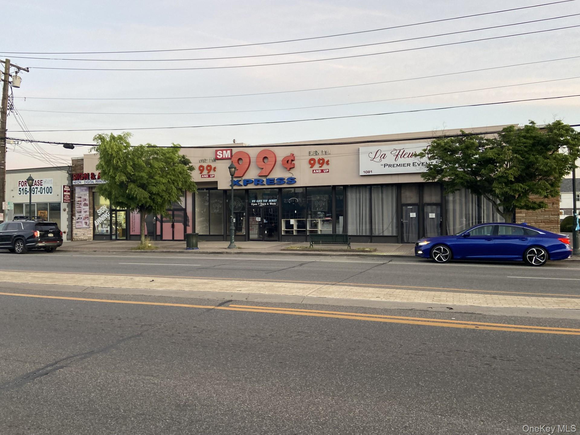 1081 Hempstead Turnpike, Franklin Square, NY 11010, USA property photo