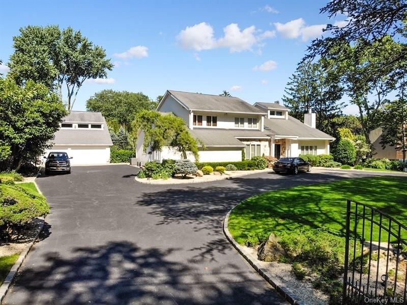 45 Westcliff Dr, Dix Hills, NY 11746, USA property photo