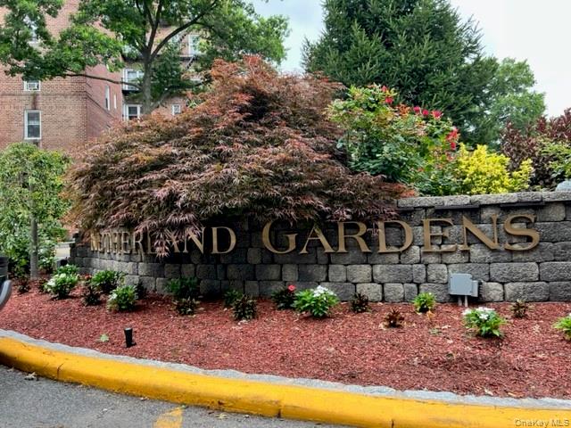 5621 Netherland Ave, Bronx, NY 10471, USA property photo