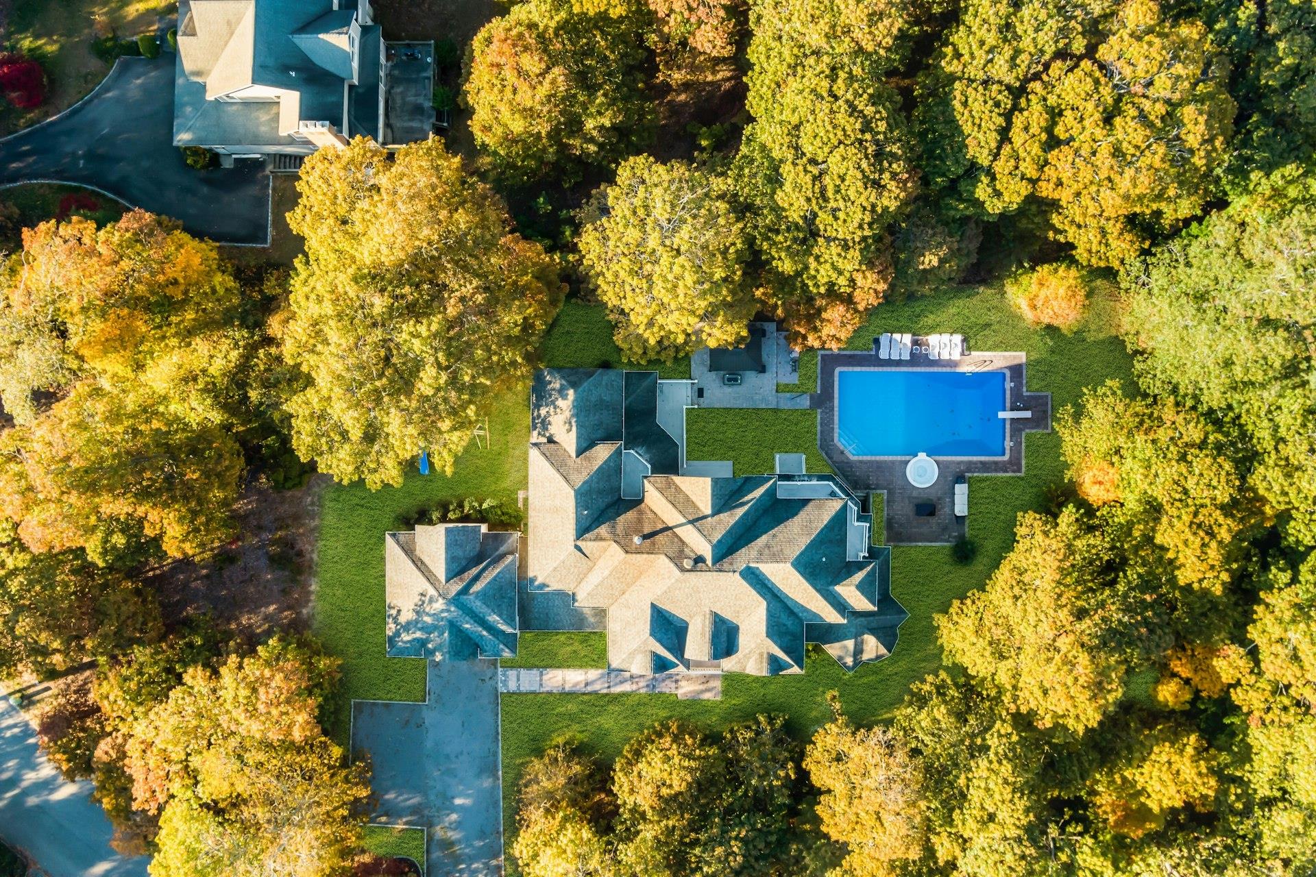 10 Bay Woods Dr, Hampton Bays, NY 11946, USA property photo