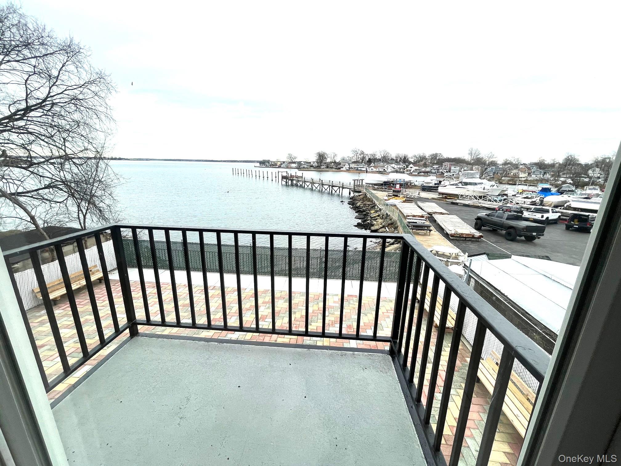 520 Ellsworth Ave, Bronx, NY 10465, USA property photo