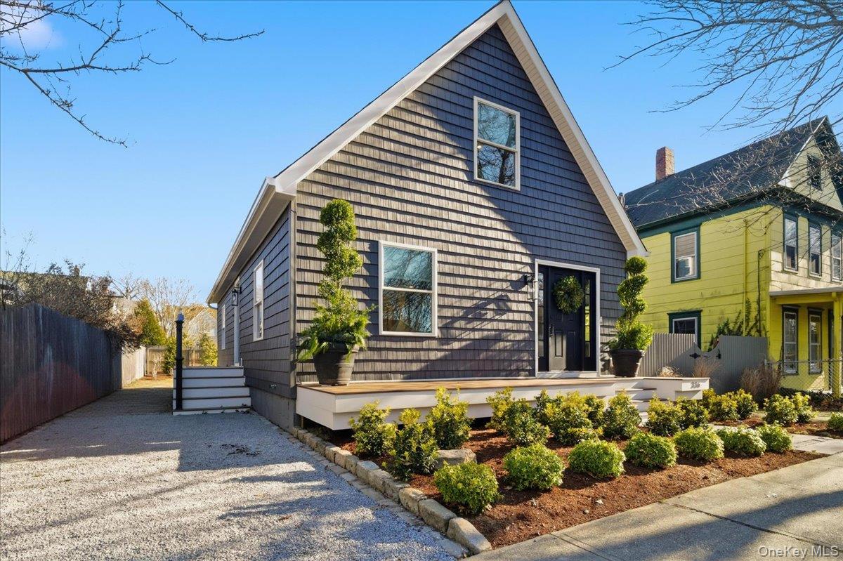 336 2nd St, Greenport, NY 11944, USA property photo