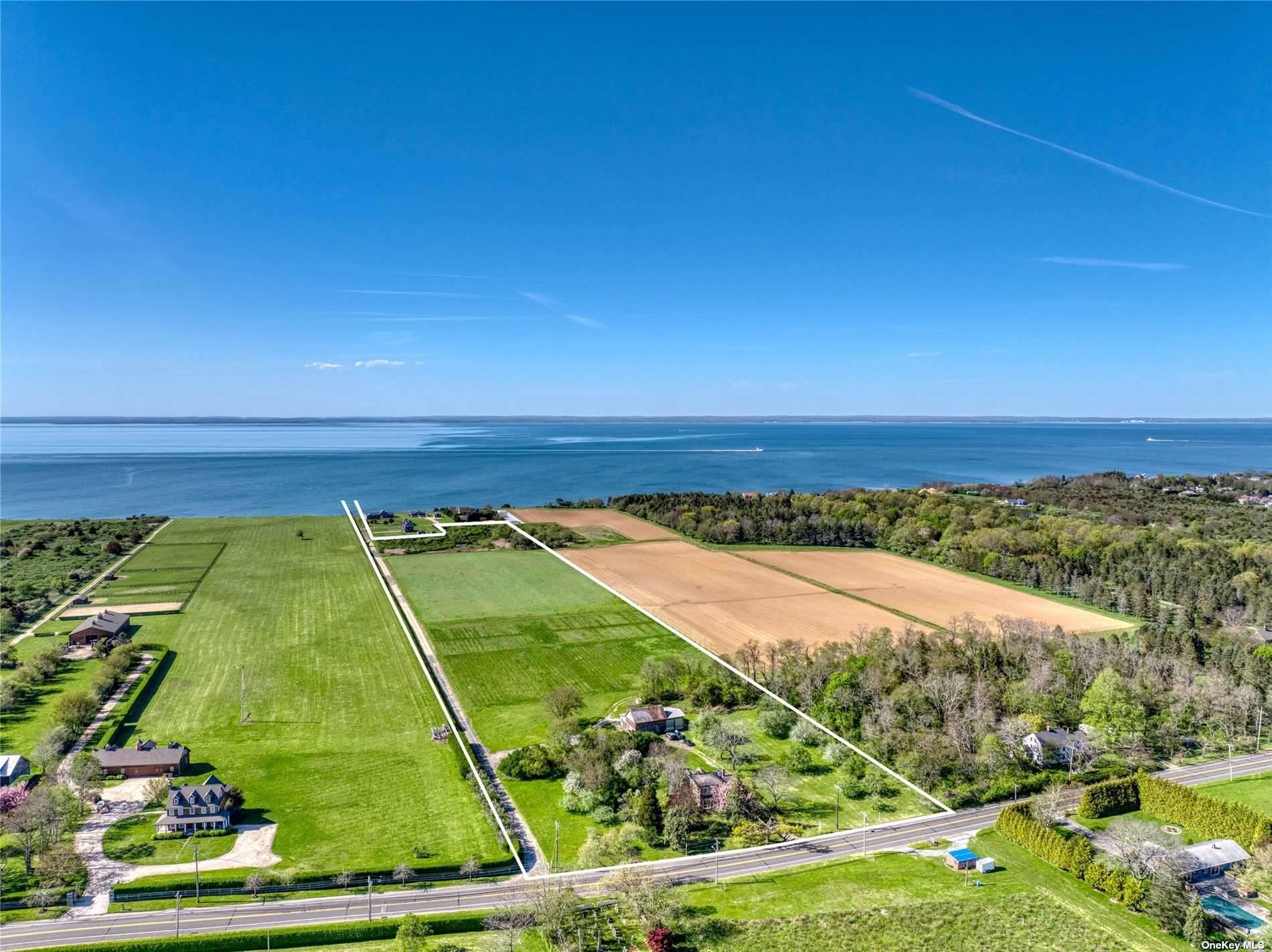 1110 Terry Ln, Orient, NY 11957, USA property photo