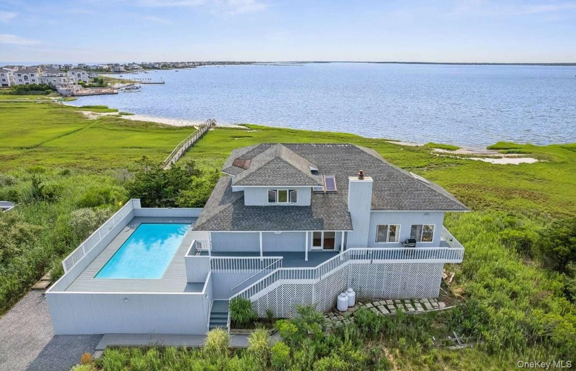 552 Dune Rd, Westhampton Beach, NY 11978, USA property photo