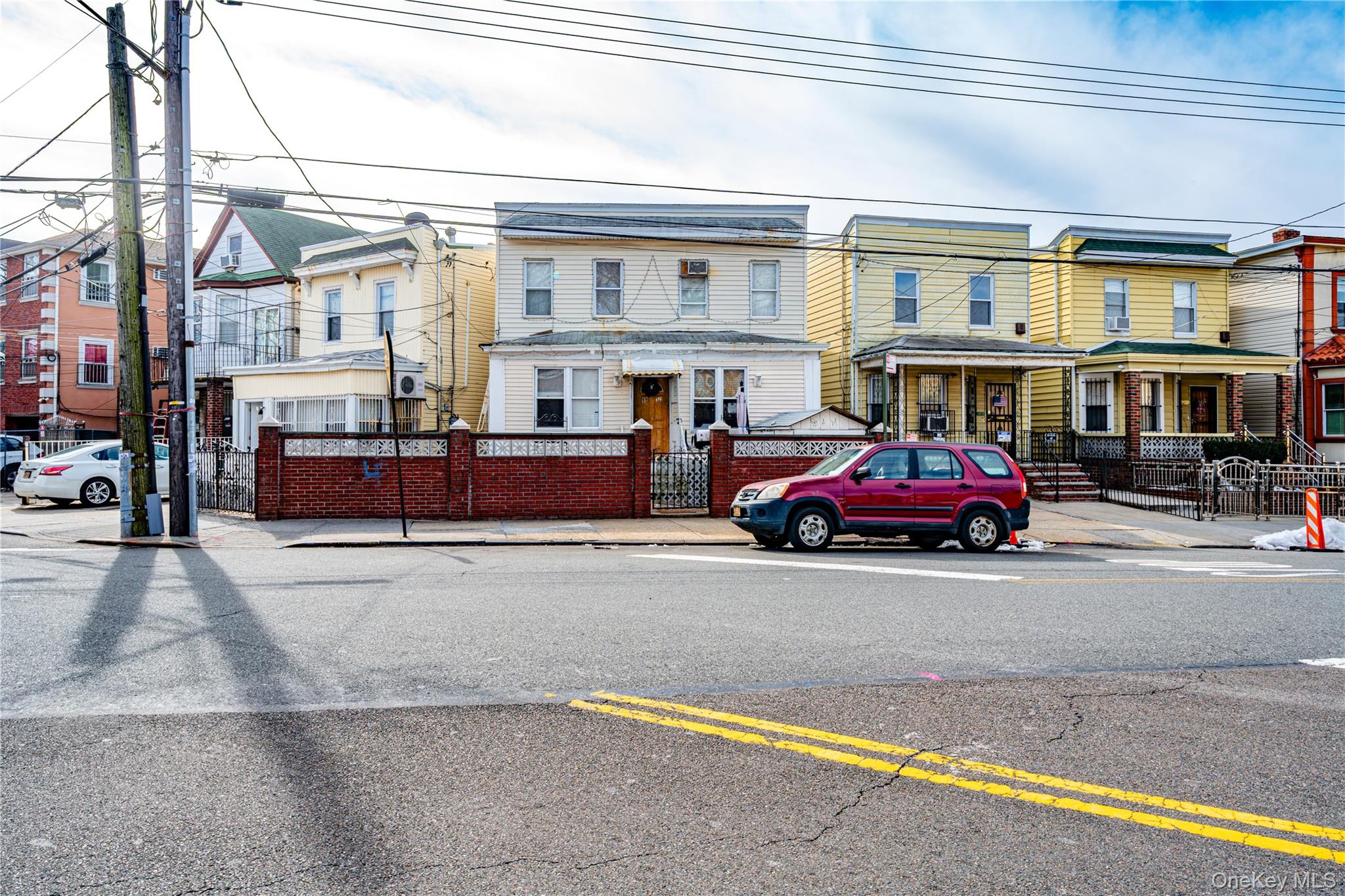 99-32 Alstyne Ave, Flushing, NY 11368, USA property photo