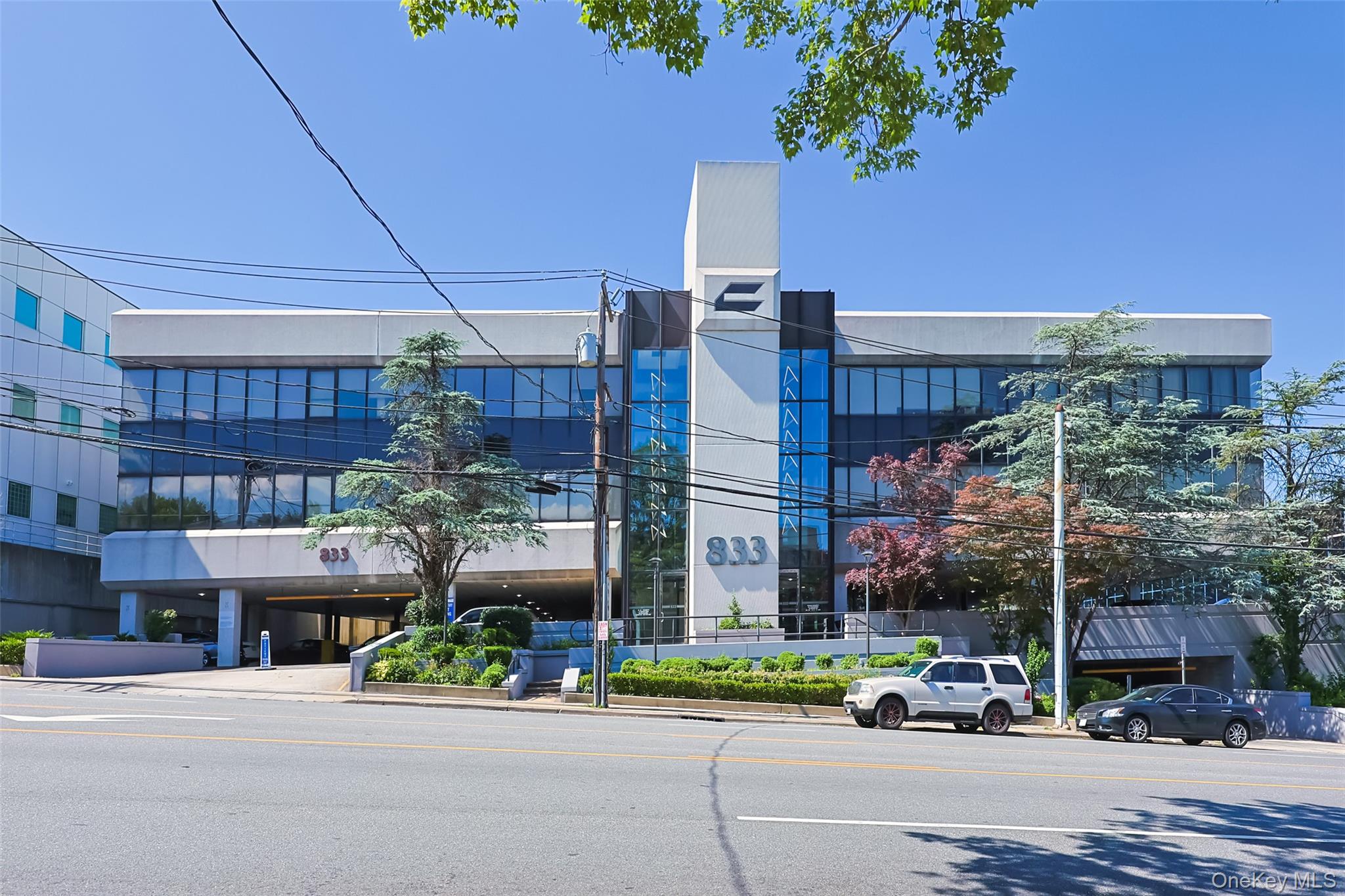833 Northern Blvd, Great Neck, NY 11021, USA property photo