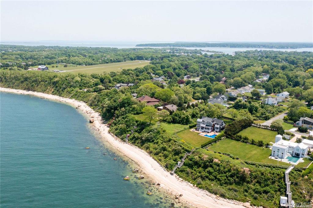 1000 Sound Dr, Greenport, NY 11944, USA property photo