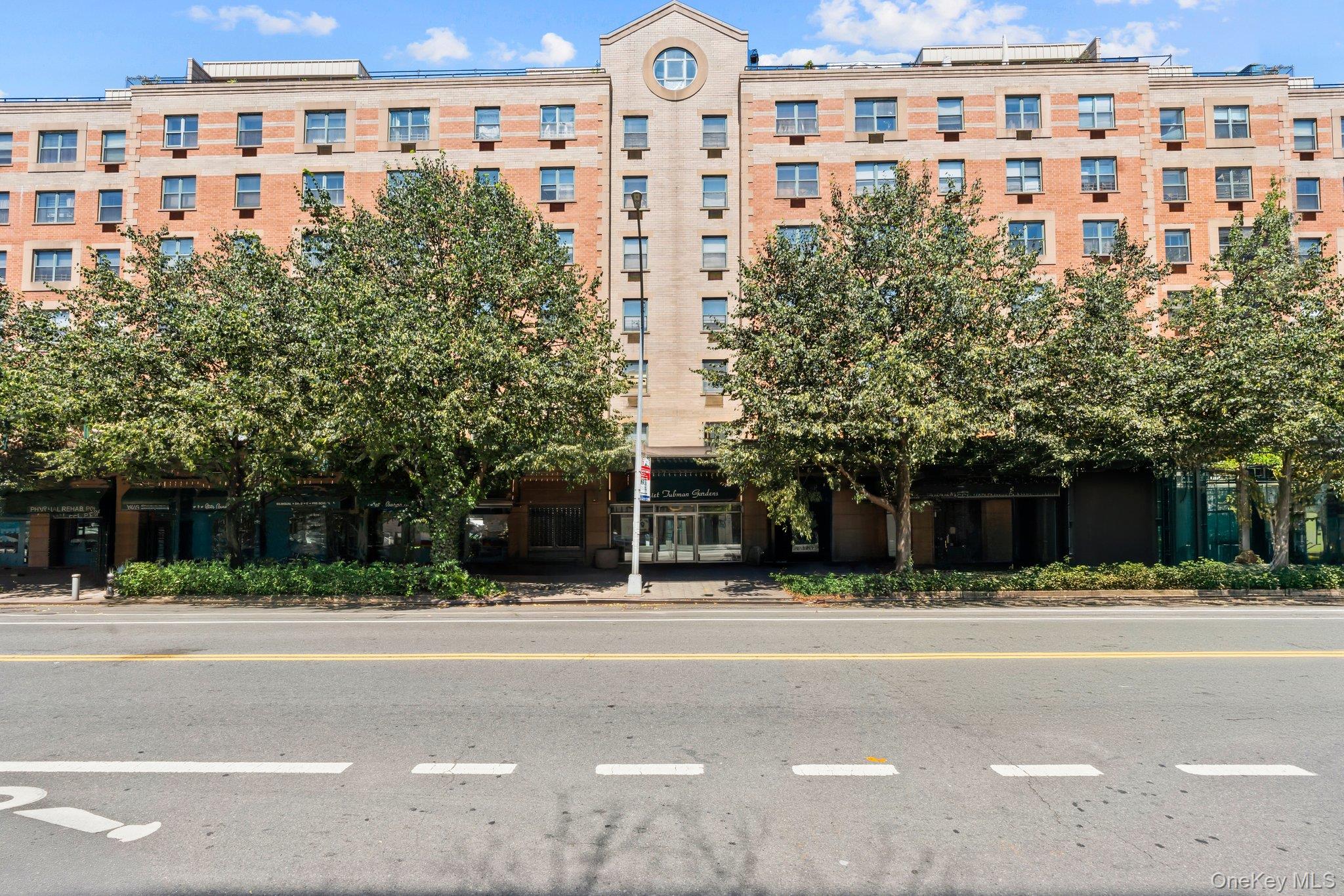 2235 Frederick Douglass Blvd, New York, NY 10027, USA property photo