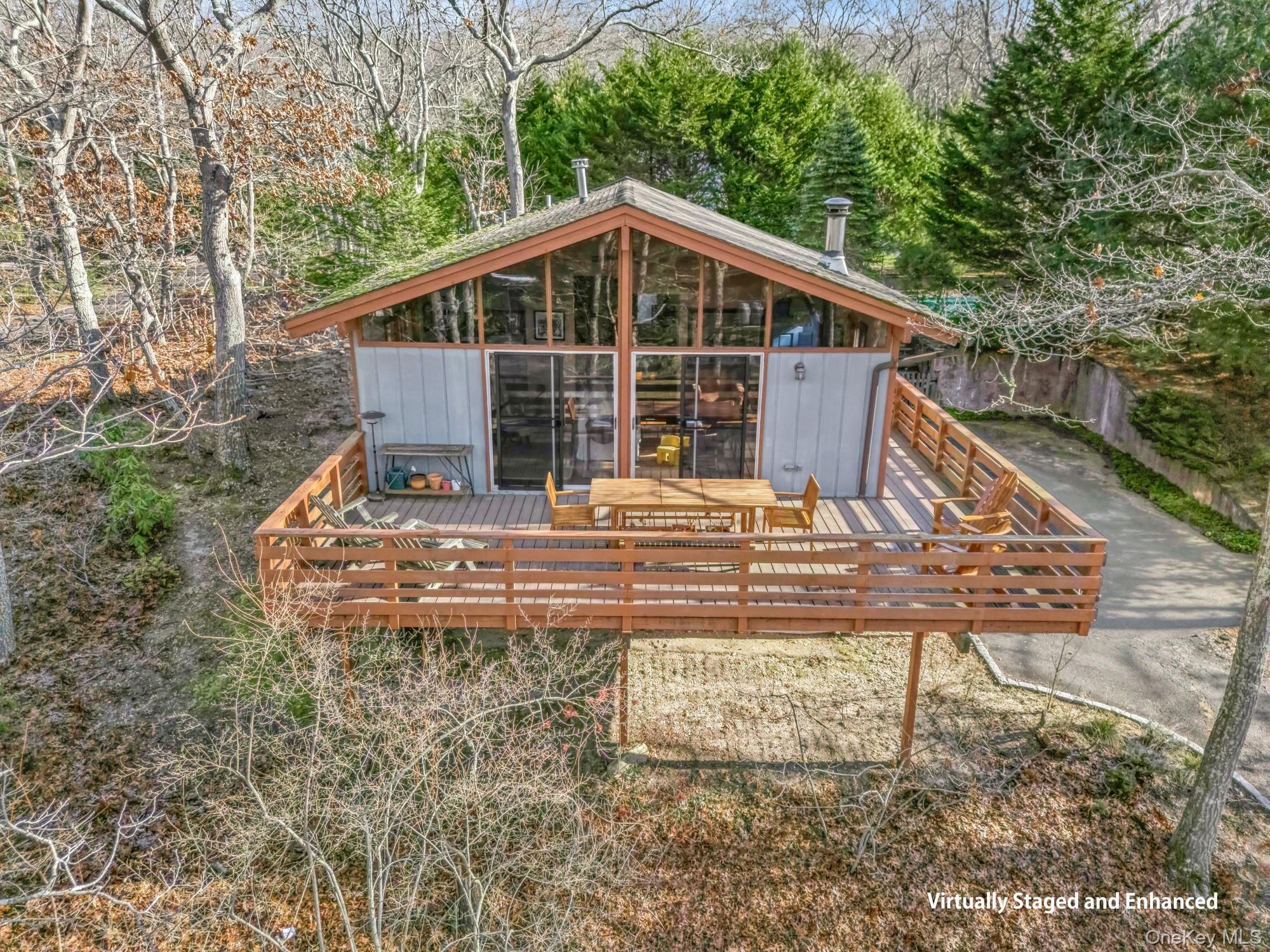 292 Little Fresh Pond Rd, Southampton, NY 11968, USA property photo