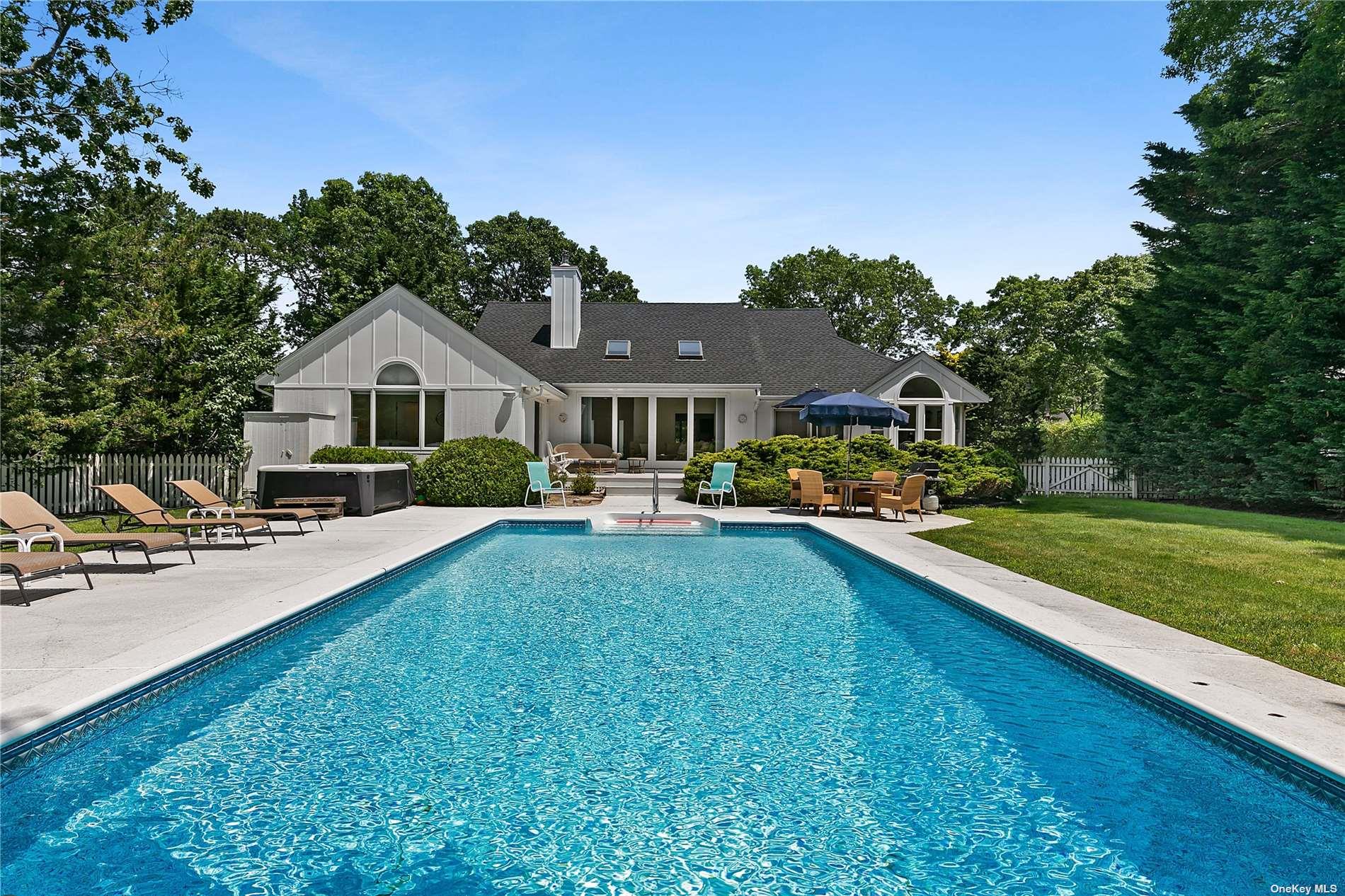 43 Bridle Path, Westhampton Beach, NY 11978, USA property photo