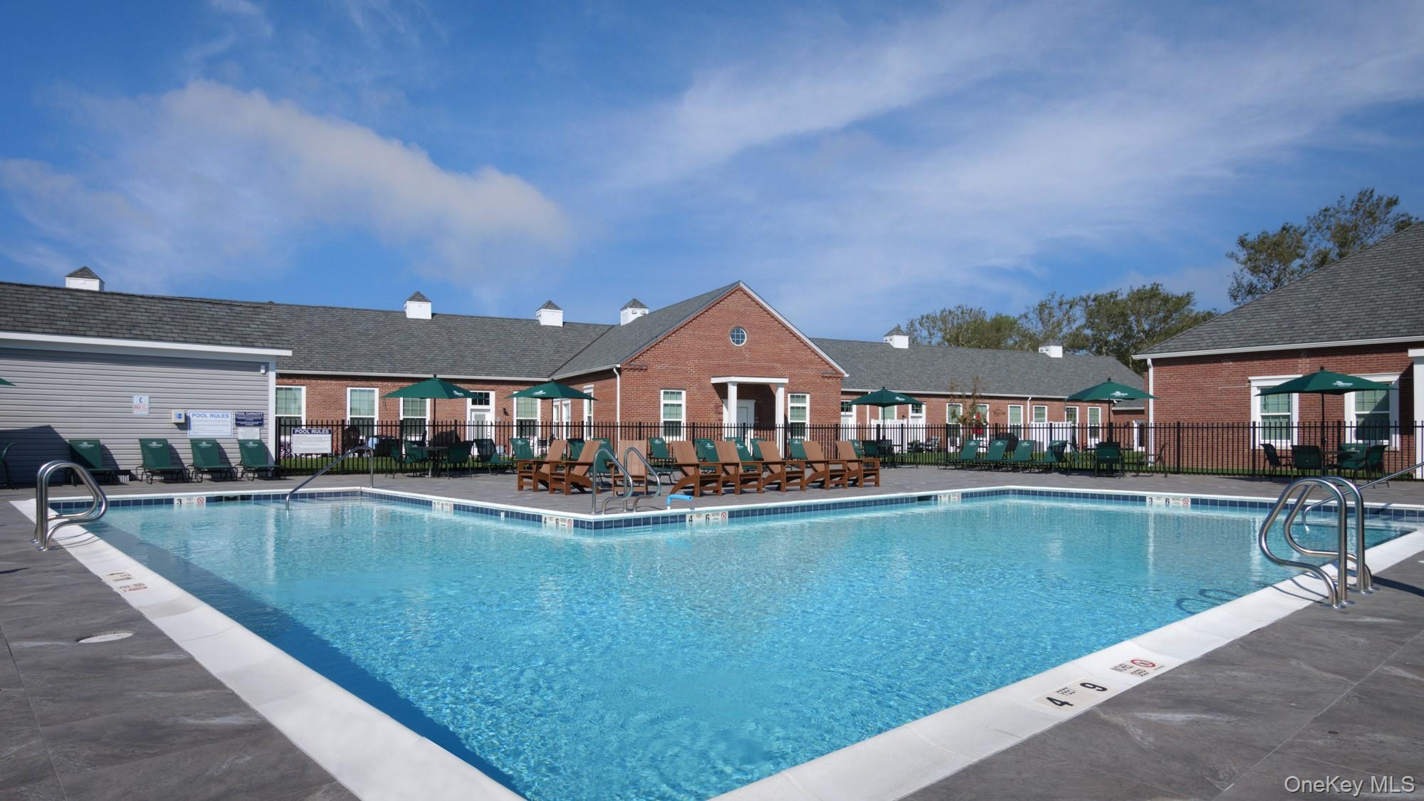 75 Circle Drive Unit 89-304 Central Islip, NY 11722 property photo