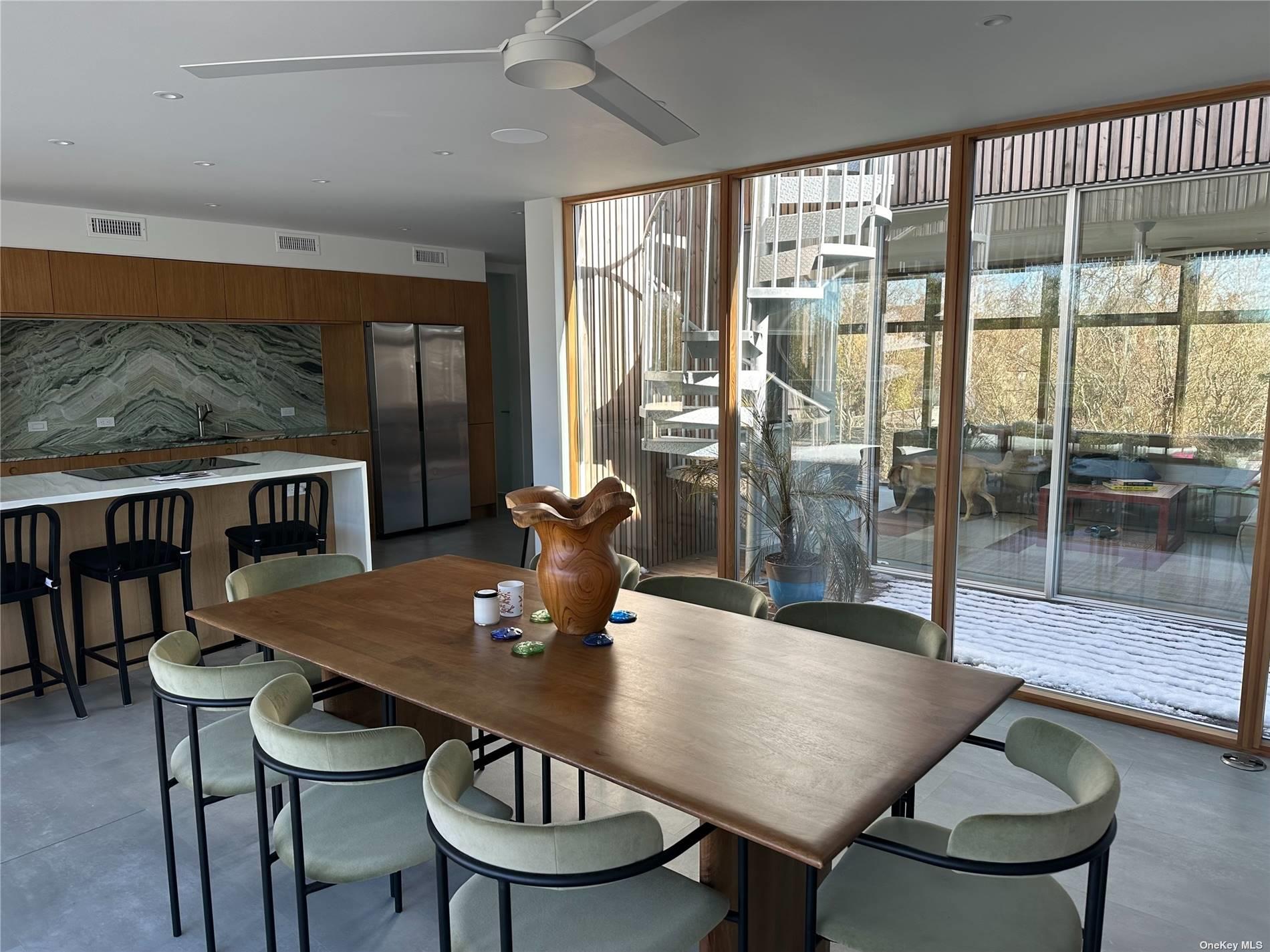 25 Sloop Walk, Bay Shore, NY 11706, USA property photo