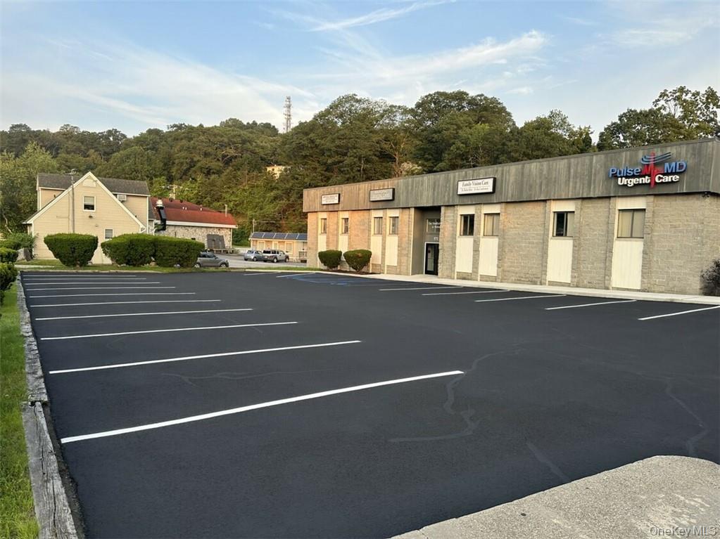 572 Route 6 Unit physical therapy office Mahopac, NY 10541 property photo