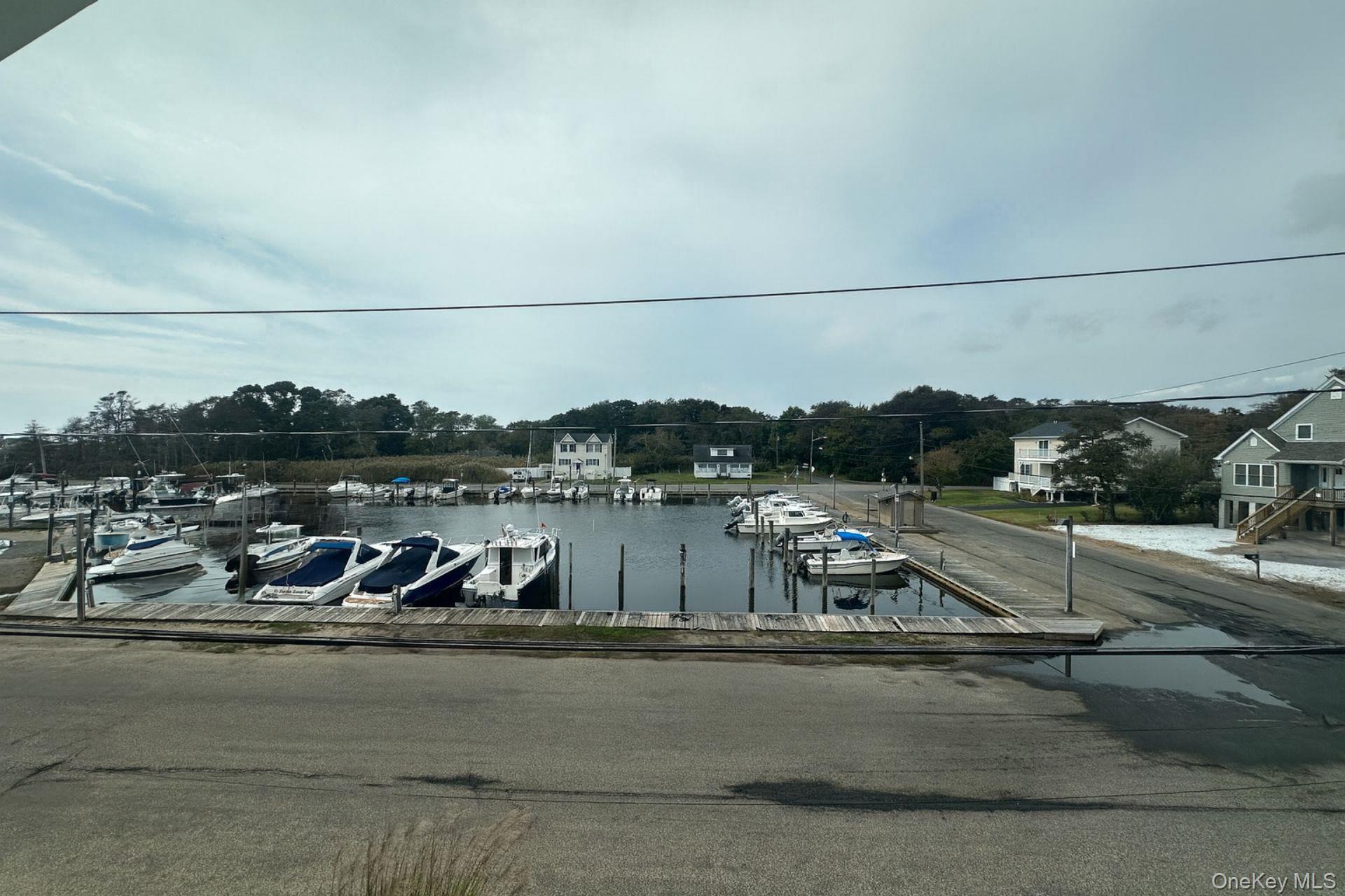 115 Riviera Dr, Mastic Beach, NY 11951, USA property photo