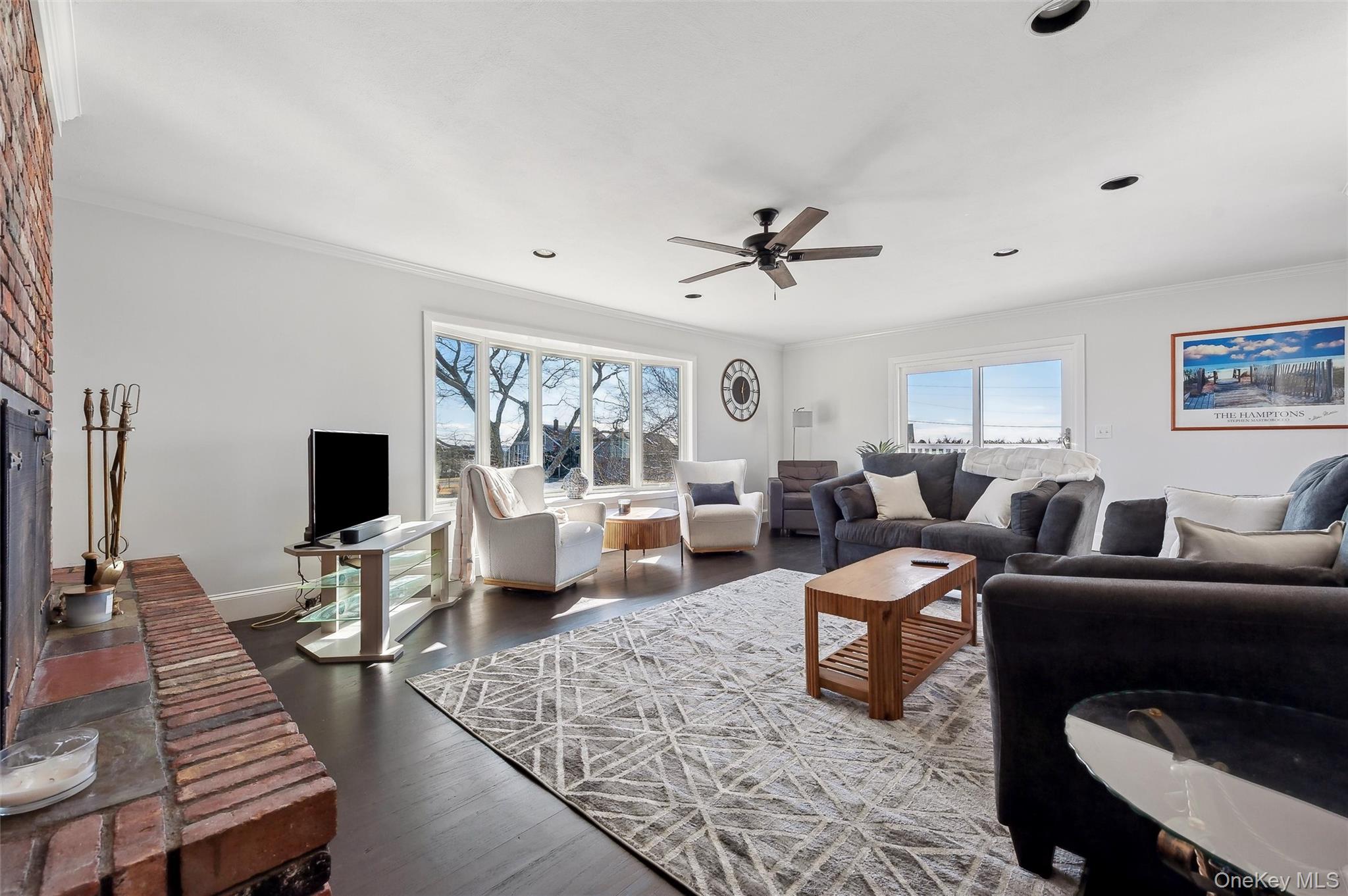 36 Nautilus Dr, Hampton Bays, NY 11946, USA property photo