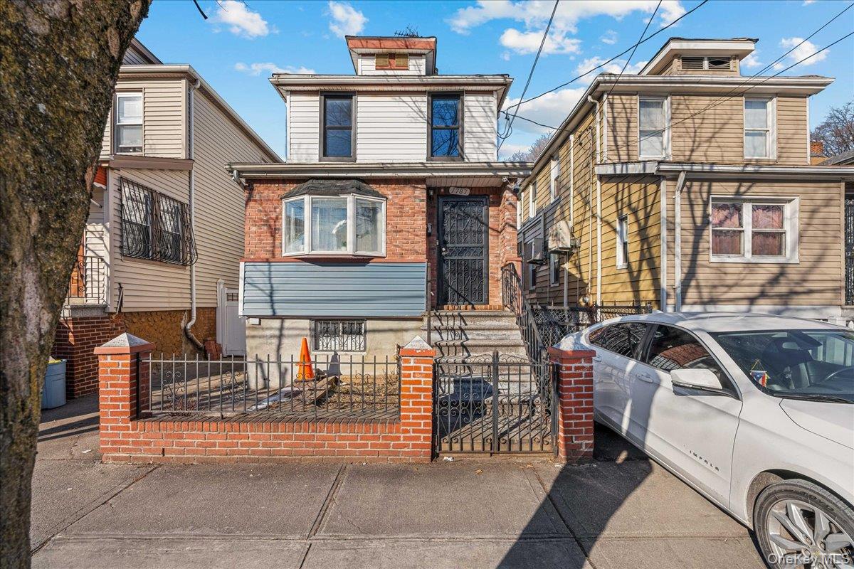 1787 Randall Ave, Bronx, NY 10473, USA property photo