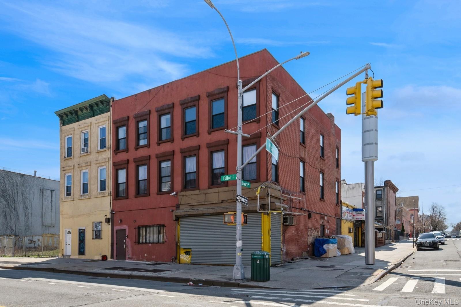 275 Howard Ave, Brooklyn, NY 11233, USA property photo