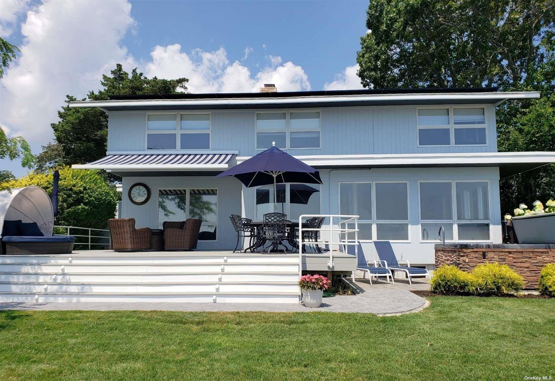 Jamesport, NY 11947, USA property photo