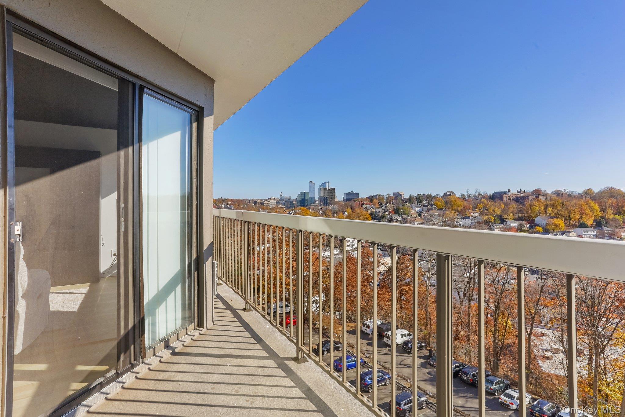 500 High Point Dr, Hartsdale, NY 10530, USA property photo